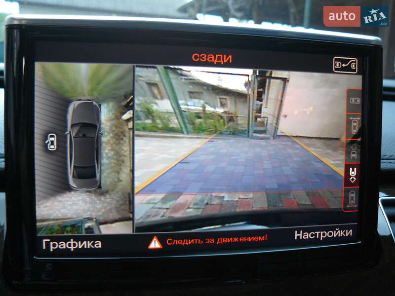 Седан Audi A8 2013 в Ивано-Франковске