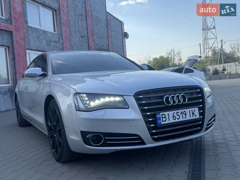 Седан Audi A8 2010 в 