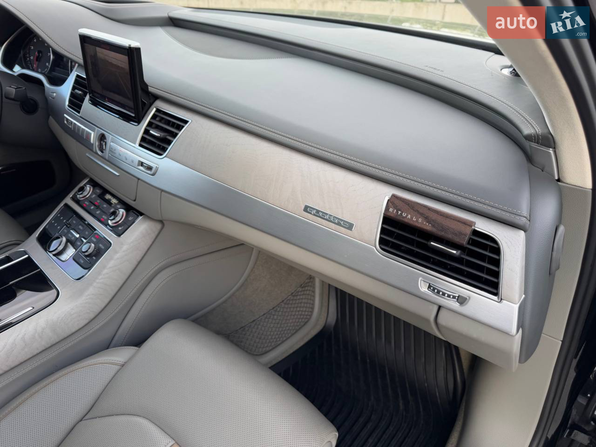 2013 Audi A8 - мініатюра 2