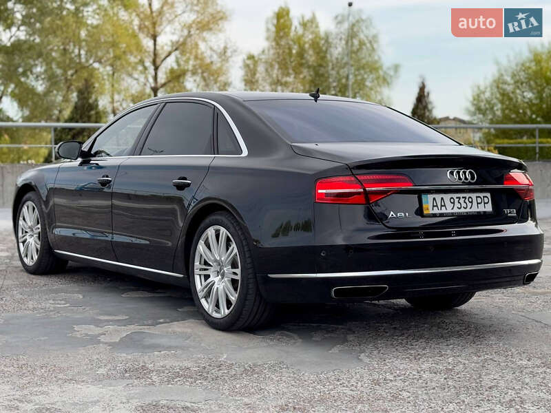 Седан Audi A8 2013 в Киеве