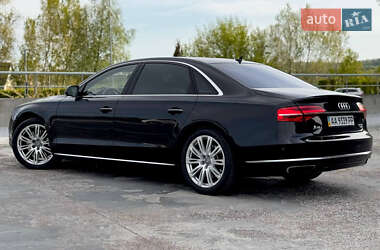 Седан Audi A8 2013 в 