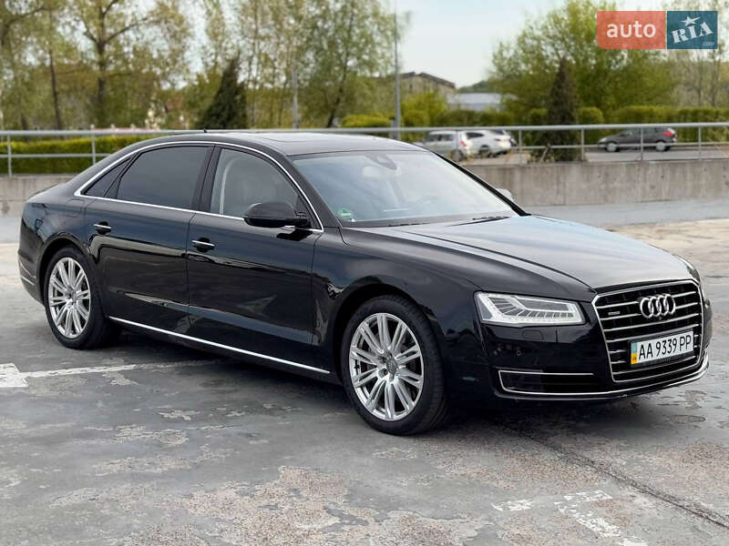 Седан Audi A8 2013 в Киеве