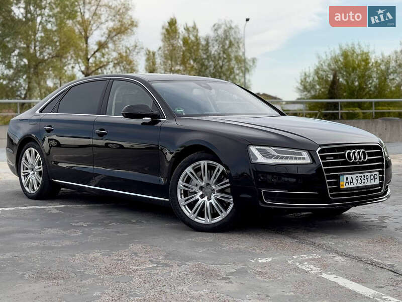 Седан Audi A8 2013 в Киеве