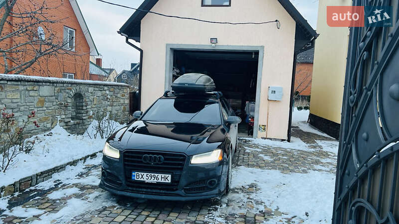 Седан Audi A8 2015 в Хмельницькому