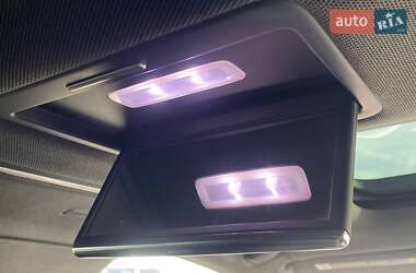 Седан Audi A8 2014 в 