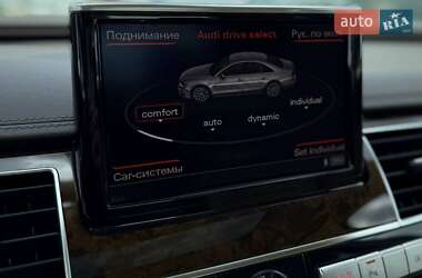 Седан Audi A8 2016 в 