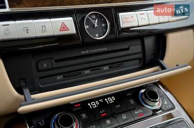 Седан Audi A8 2016 в 