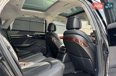 Седан Audi A8 2013 в 