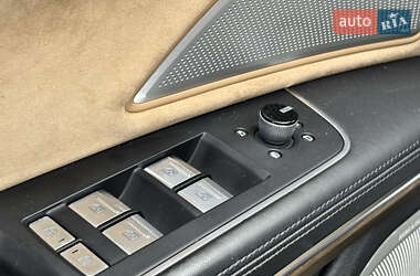 Седан Audi A8 2019 в 