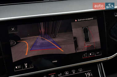 Седан Audi A8 2019 в 