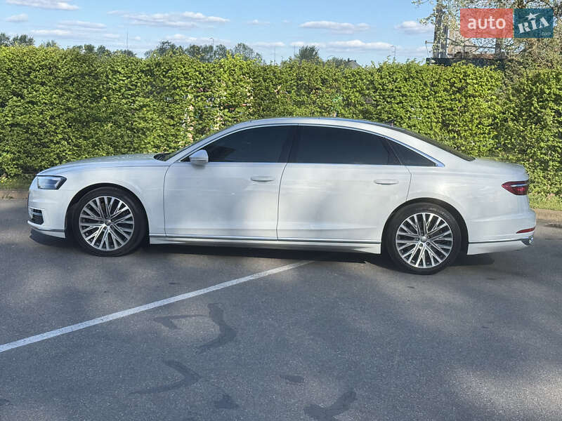 Седан Audi A8 2020 в Киеве