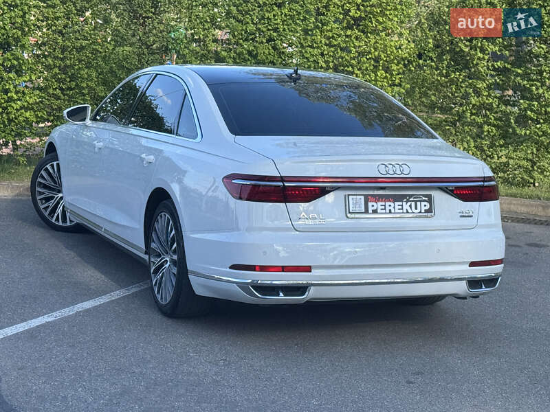 Седан Audi A8 2020 в Киеве