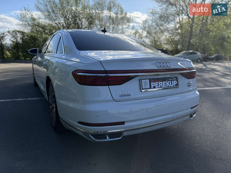 Седан Audi A8 2020 в Киеве