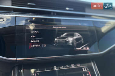 Седан Audi A8 2020 в 