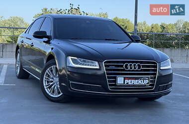 Седан Audi A8 2017 в Киеве