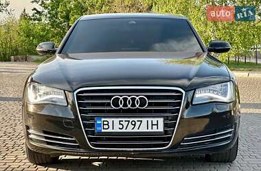 Седан Audi A8 2012 в 