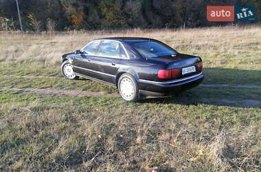 Седан Audi A8 1999 в 