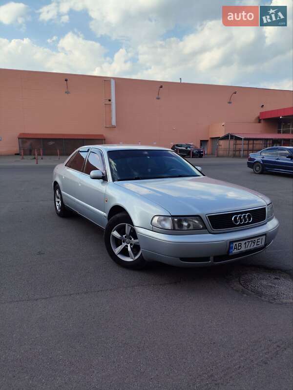 Audi A8 1997