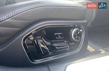 Седан Audi A8 2012 в 