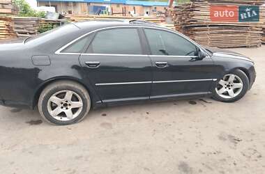 Седан Audi A8 2003 в 