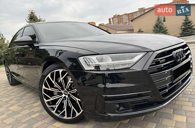 Седан Audi A8 2018 в Днепре