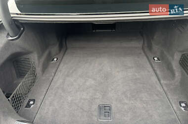 Седан Audi A8 2018 в 