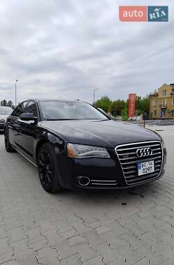 Седан Audi A8 2013 в 
