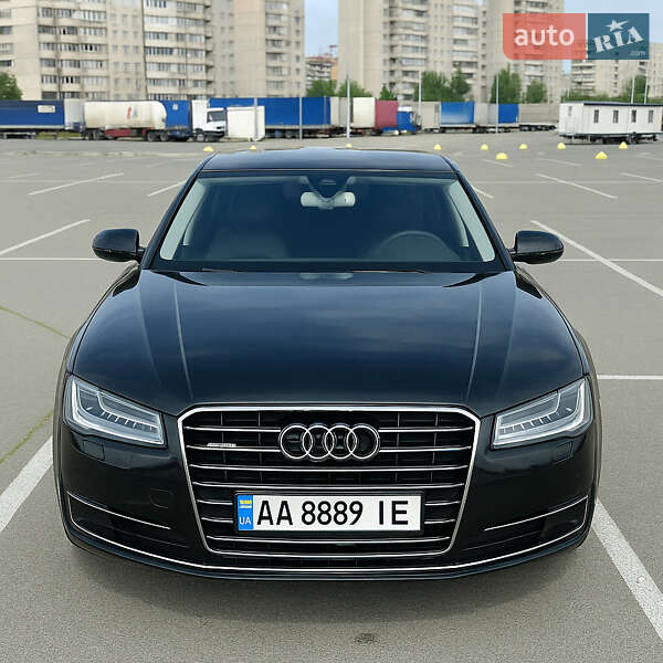 Седан Audi A8 2017 в Києві