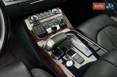 Седан Audi A8 2013 в 