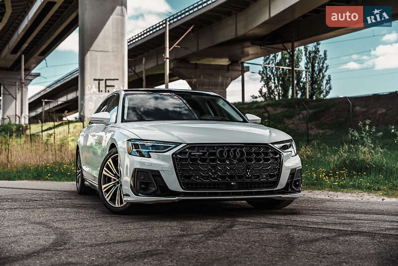 Audi A8 2022