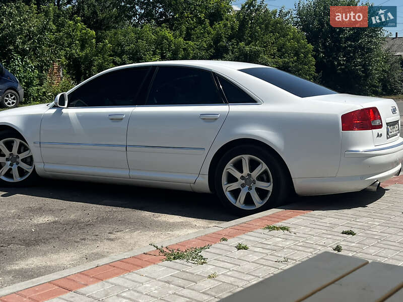 Седан Audi A8 2008 в Ніжині