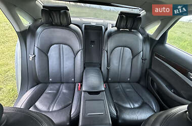 Седан Audi A8 2012 в 