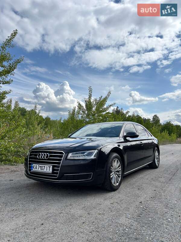 Седан Audi A8 2014 в Киеве