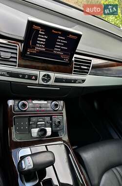 Седан Audi A8 2014 в 