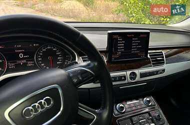 Седан Audi A8 2014 в 