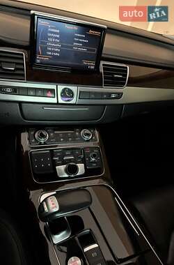 Седан Audi A8 2014 в 