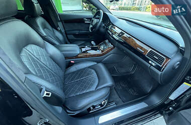 Седан Audi A8 2013 в 