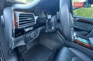 Седан Audi A8 2013 в 