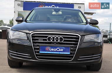 Седан Audi A8 2012 в 