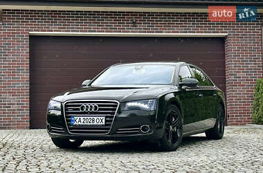Седан Audi A8 2013 в 