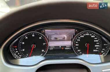 Седан Audi A8 2012 в 