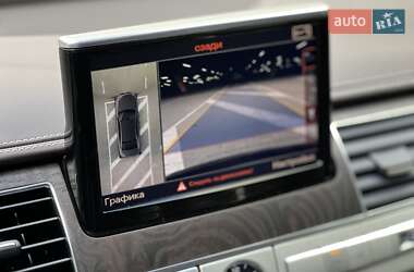 Седан Audi A8 2012 в 