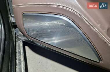 Седан Audi A8 2010 в 