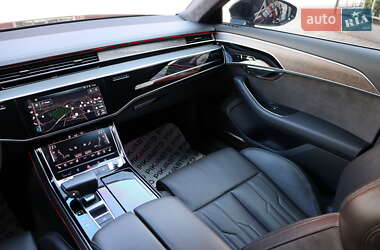 Седан Audi A8 2018 в 