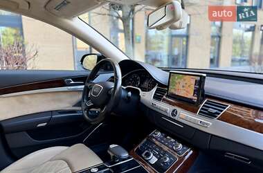 Седан Audi A8 2013 в 