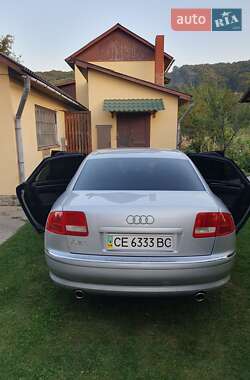 Седан Audi A8 2004 в 