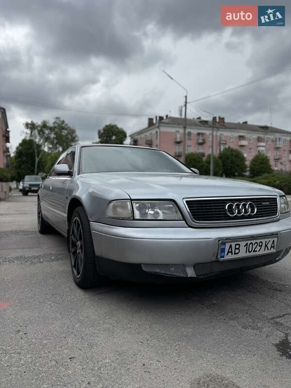 Седан Audi A8 1998 в Белой Церкви