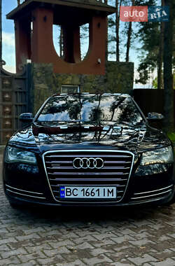 Седан Audi A8 2012 в 