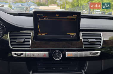 Седан Audi A8 2016 в 