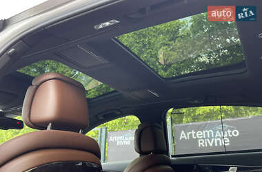 Седан Audi A8 2016 в 